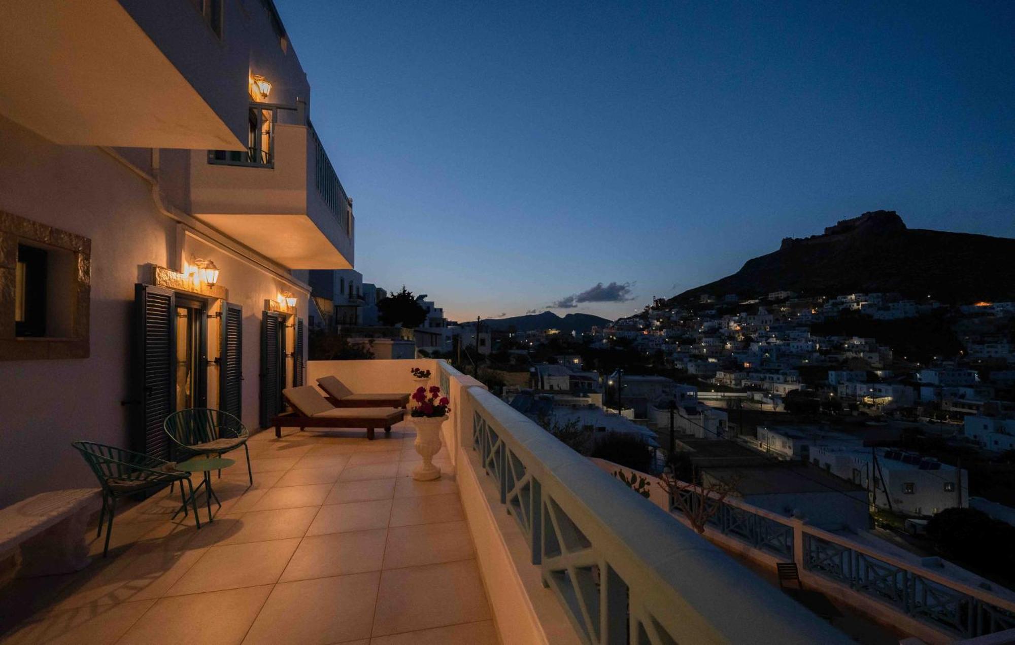 Heliades Suites Panteli Buitenkant foto